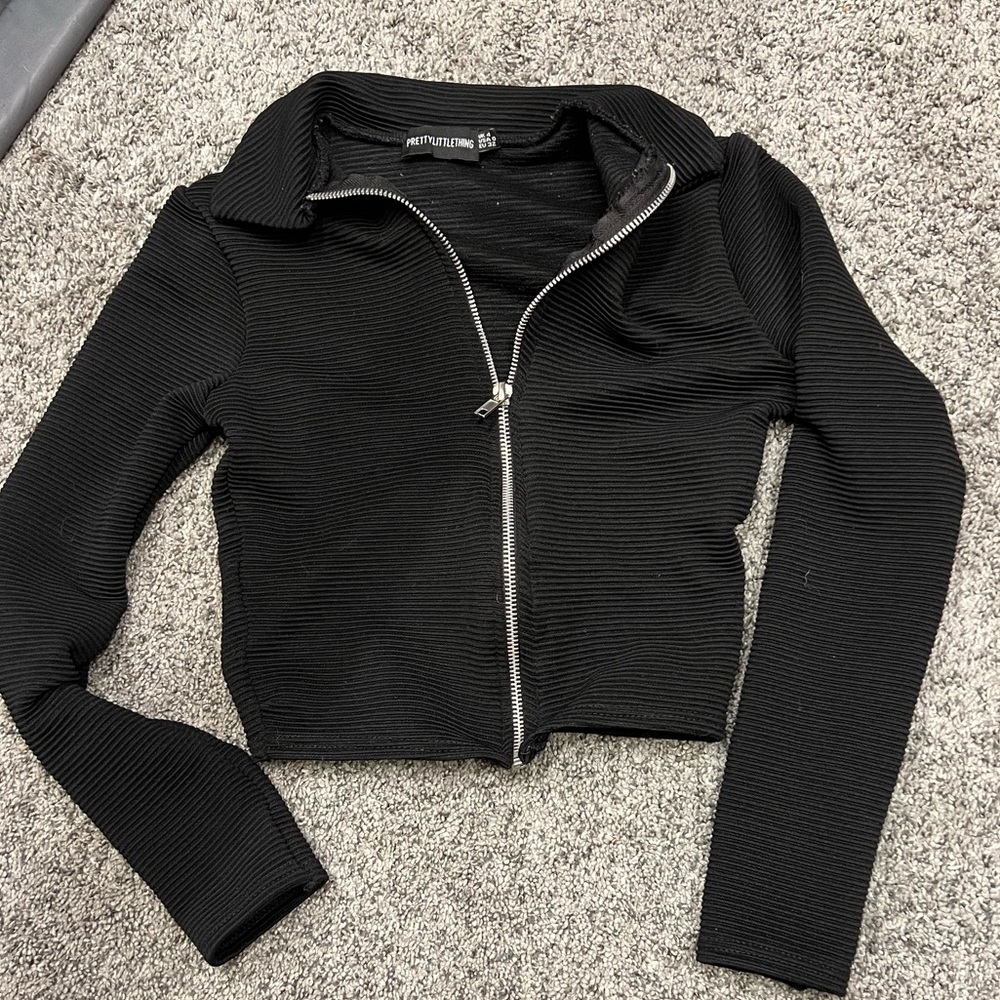 Cropped zip up shirt